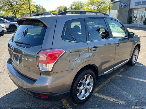 Used 2018 Subaru Forester 2.5i Touring AWD/4WD image 4