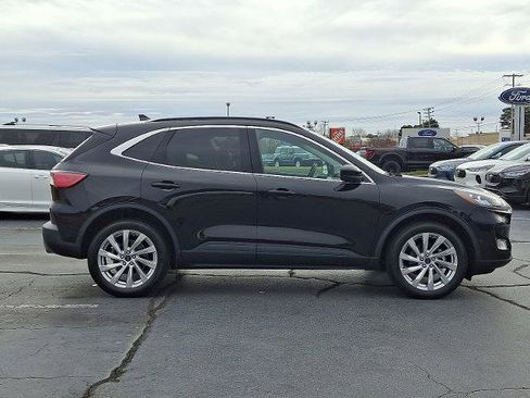 Certified 2021 Ford Escape Titanium w/ Titanium Elite Package image 8