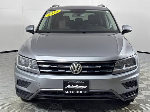 Used 2019 Volkswagen Tiguan SE image 12