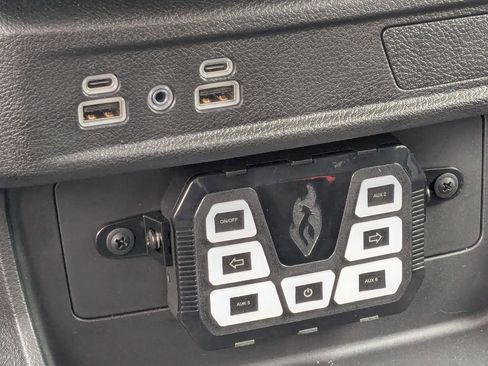 New 2023 Dodge Durango AWD image 12