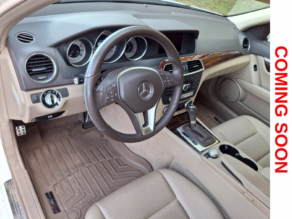 Used 2014 Mercedes-Benz C 300 4MATIC Sedan image 13