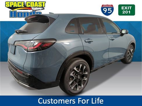 New 2027 Honda HR-V EX-L image 2