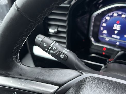 Certified 2025 Chevrolet Silverado 3500 LT w/ Safety Package image 19