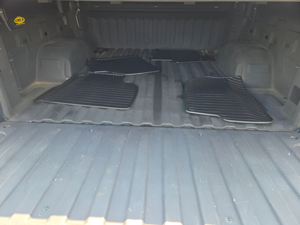 Certified 2022 Chevrolet Silverado 1500 LT AWD/4WD image 19