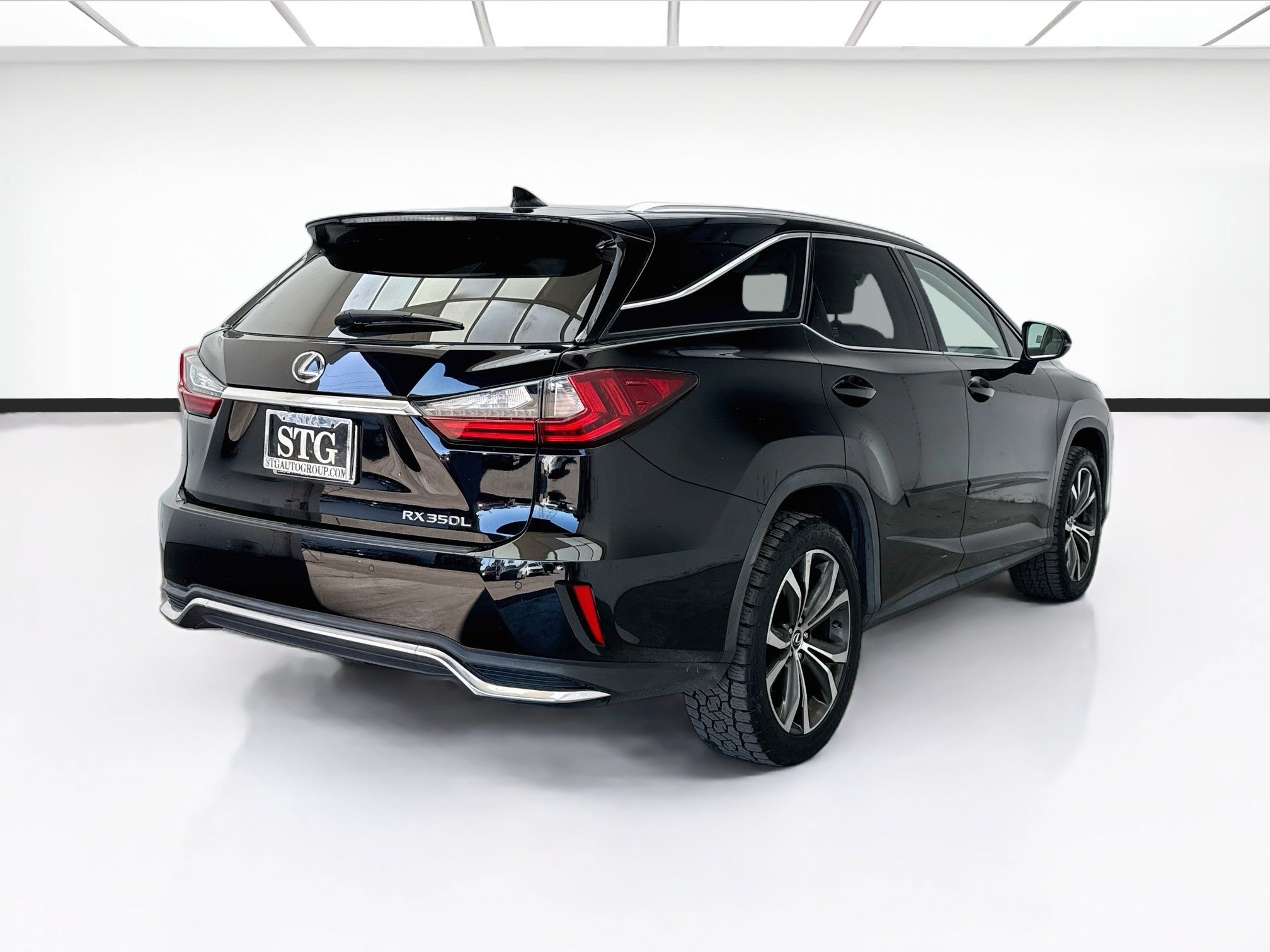 Used 2019 Lexus RX 350L AWD image 4