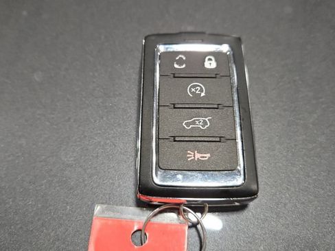 Used 2024 Jeep Wagoneer 4WD w/ Convenience Group I image 27
