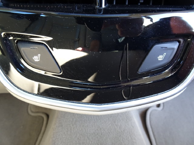 Used 2014 Cadillac XTS Luxury w/ Driver Awareness Package FWD image 24