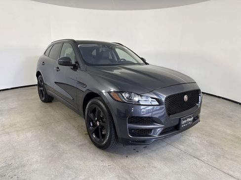 Used 2020 Jaguar F-PACE Premium AWD/4WD image 9