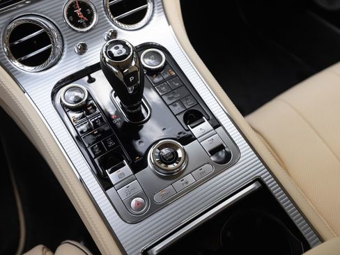 Used 2024 Bentley Continental GT Speed image 29