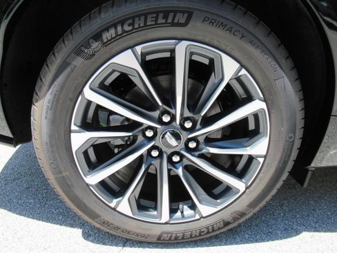 New 2026 Cadillac Lyriq Sport RWD image 7