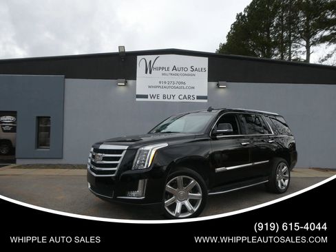 Used 2016 Cadillac Escalade Luxury image 1