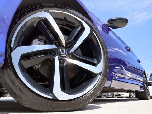 Used 2021 Honda Accord Sport image 23
