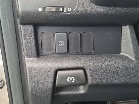 Used 2010 Honda Pilot EX image 19