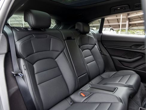 Certified 2023 Porsche Taycan 4 Cross Turismo image 43