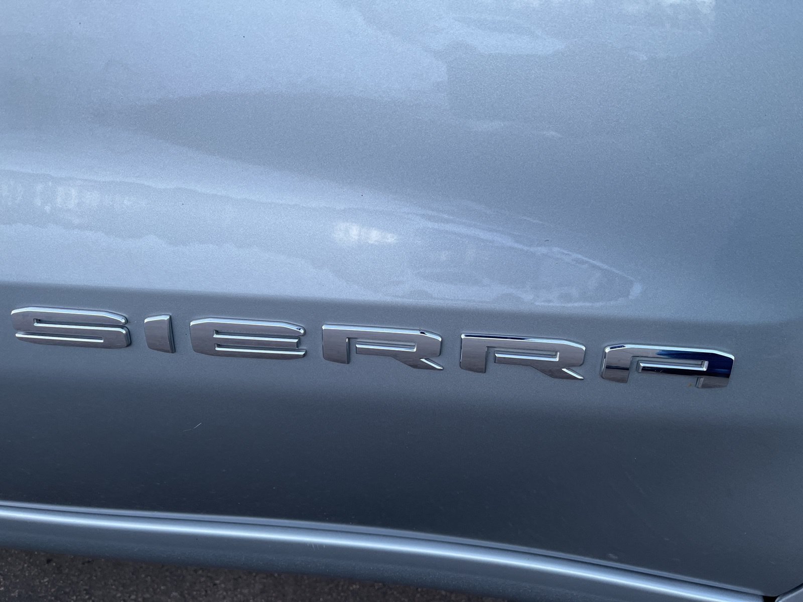 Used 2025 GMC Sierra 1500 SLT AWD/4WD image 39