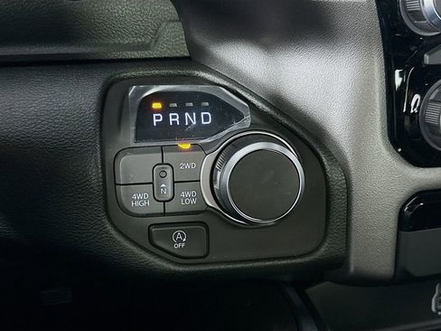 New 2026 RAM 1500 Express AWD/4WD image 12