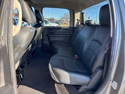 Used 2013 RAM 1500 Express image 14