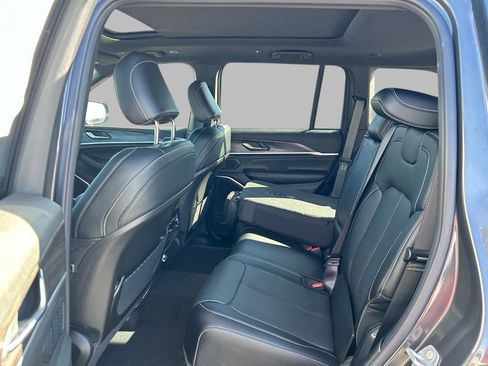 New 2026 Jeep Grand Cherokee Limited AWD/4WD image 6