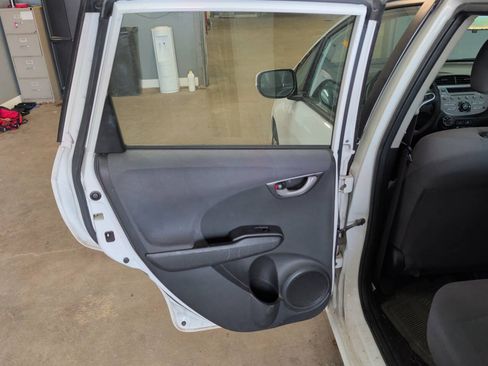 Used 2012 Honda Fit image 22