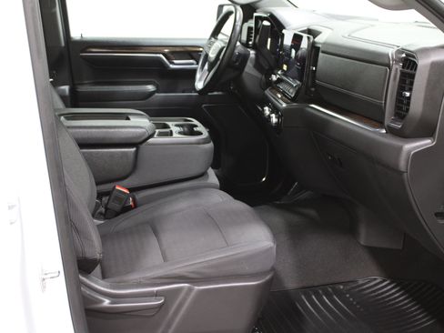 Used 2024 GMC Sierra 1500 SLE AWD/4WD image 28