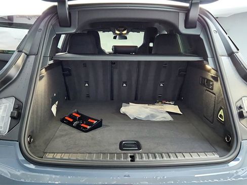 Used 2025 BMW iX xDrive50 w/ Premium Package image 29