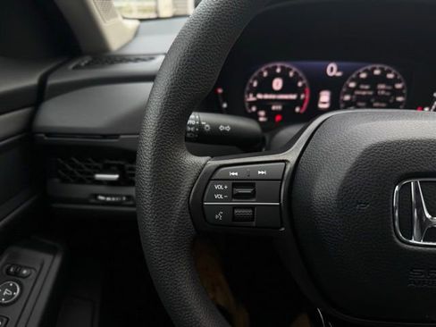 New 2025 Honda Accord SE image 23