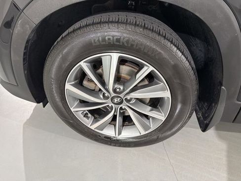 Used 2020 Hyundai Santa Fe Limited image 6