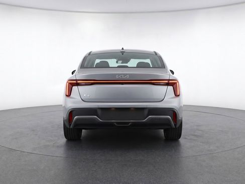 Used 2025 Kia K4 LXS FWD image 7