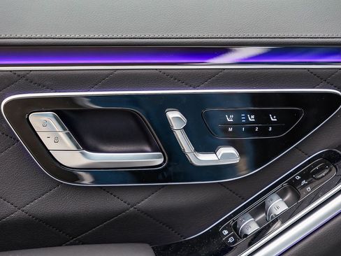 New 2026 Mercedes-Benz S 580 4MATIC Sedan image 23