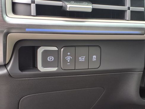 Used 2025 Hyundai Santa Fe Calligraphy image 25