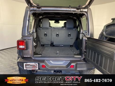 New 2026 Jeep Wrangler Unlimited Sport image 32