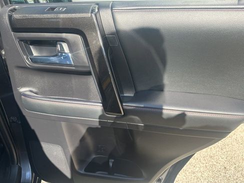 Used 2020 Toyota 4Runner TRD Off-Road Premium w/ Moonroof Package image 19