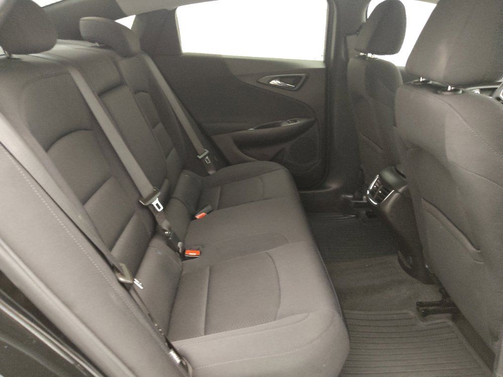 Used 2022 Chevrolet Malibu LT FWD image 19