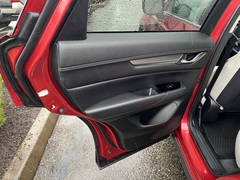 Used 2023 MAZDA CX-5 AWD 2.5 S w/ Preferred Package image 16