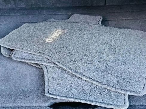 Used 2009 Jeep Liberty Sport w/ Popular Equipment Group image 11