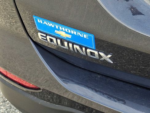 Used 2023 Chevrolet Equinox LT image 30