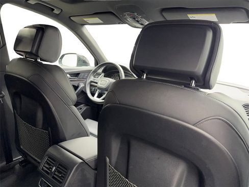 Used 2023 Audi Q5 2.0T Premium image 42