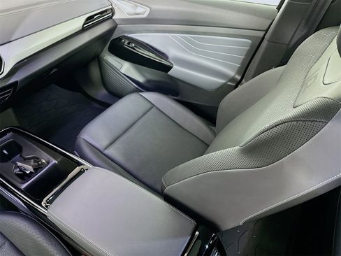 Used 2024 Volkswagen ID.4 Pro S image 24