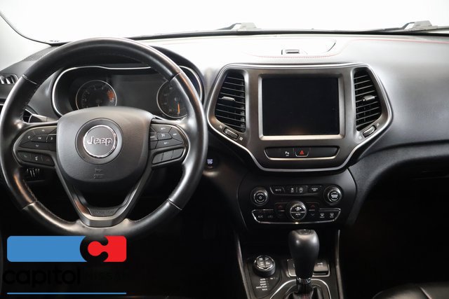 Used 2020 Jeep Cherokee Trailhawk w/ Cold Weather Group AWD/4WD image 13