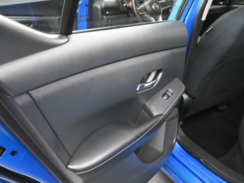 Used 2023 Nissan Sentra SV image 20