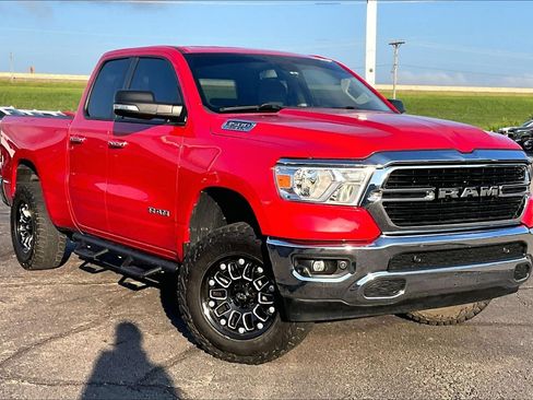 Used 2019 RAM 1500 Big Horn AWD/4WD image 11