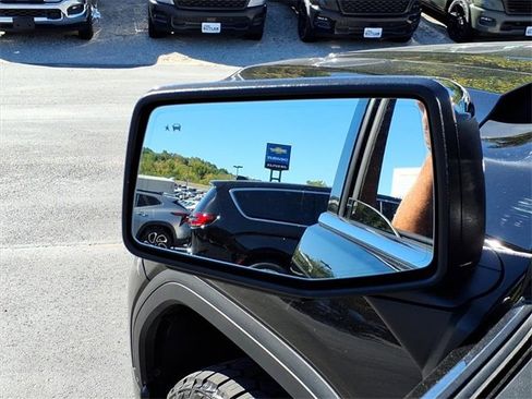 Used 2022 GMC Sierra 1500 Denali image 34