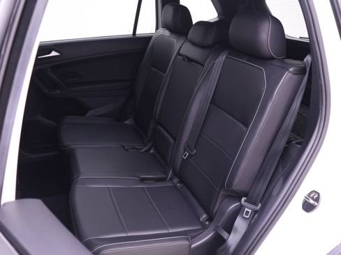 Used 2021 Volkswagen Tiguan SE R-Line w/ 3rd Row Seat Package AWD/4WD image 10
