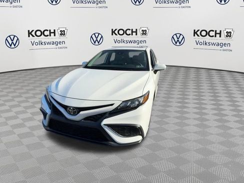 Used 2023 Toyota Camry SE image 33