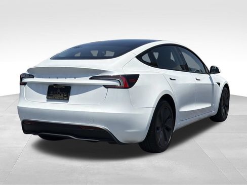 Used 2025 Tesla Model 3 Long Range RWD image 10