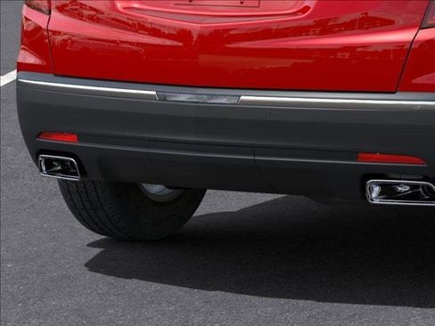 New 2025 Cadillac XT5 Luxury image 14