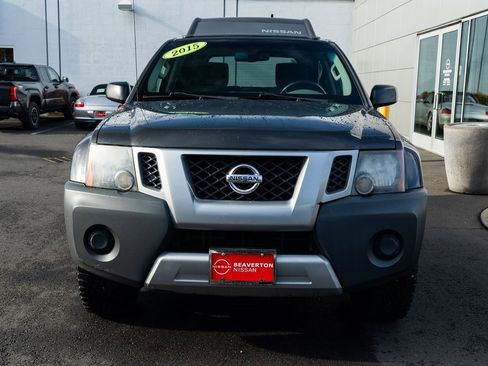 Used 2015 Nissan Xterra S image 2
