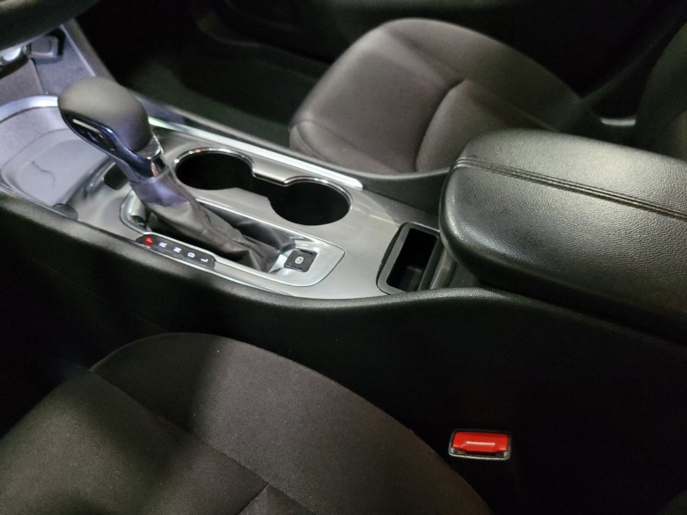 Used 2023 Chevrolet Malibu LT FWD image 26