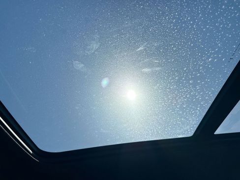 Certified 2024 Chevrolet Blazer EV LT image 21