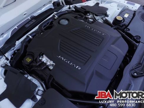 Used 2018 Jaguar F-TYPE R-Dynamic AWD/4WD image 28